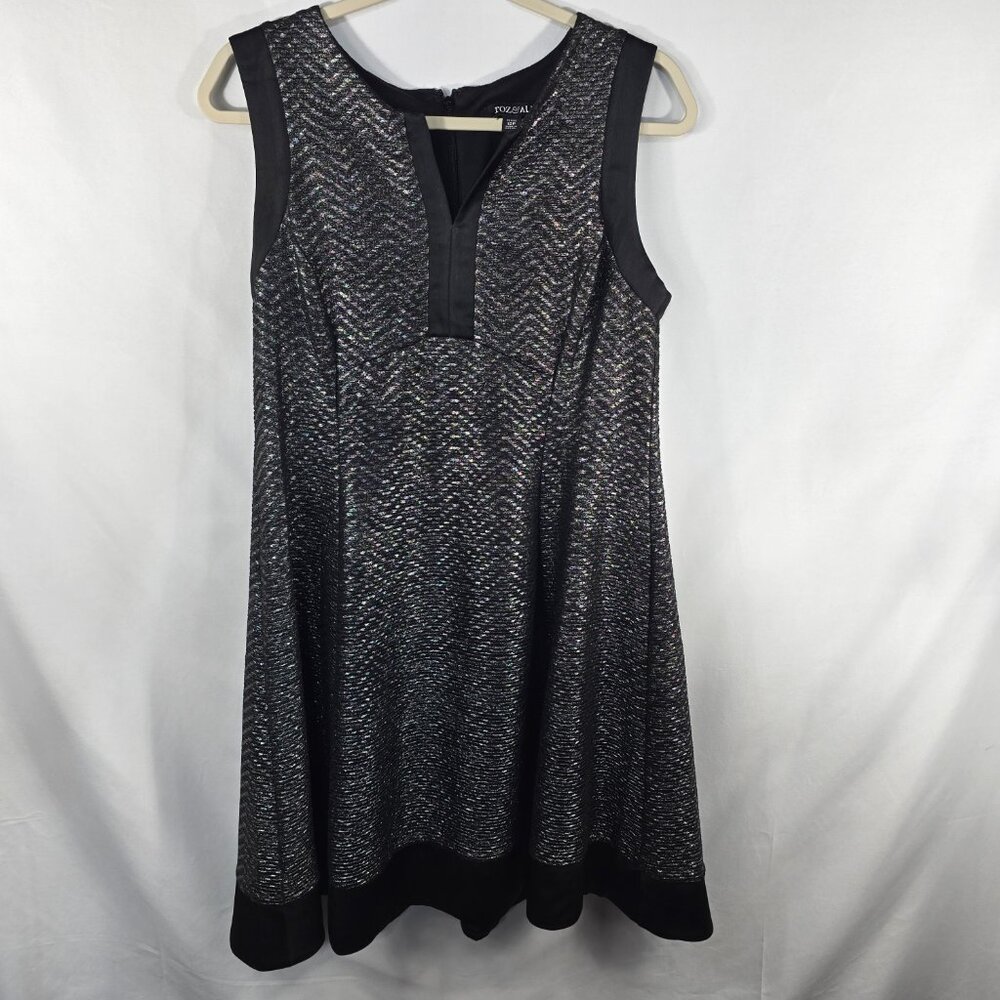 Roz & Ali Women’s Petite Fit Formal Black Dress Size 12P (Hang)